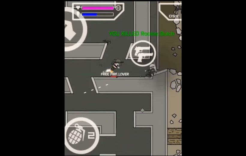 Top-down mobile shooter scene showing a player character labeled "FREE FIRE LOVER" shooting enemies.