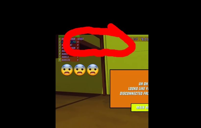 Game screen showing a red circled doorway, leaderboard, emojis, and disconnect message.